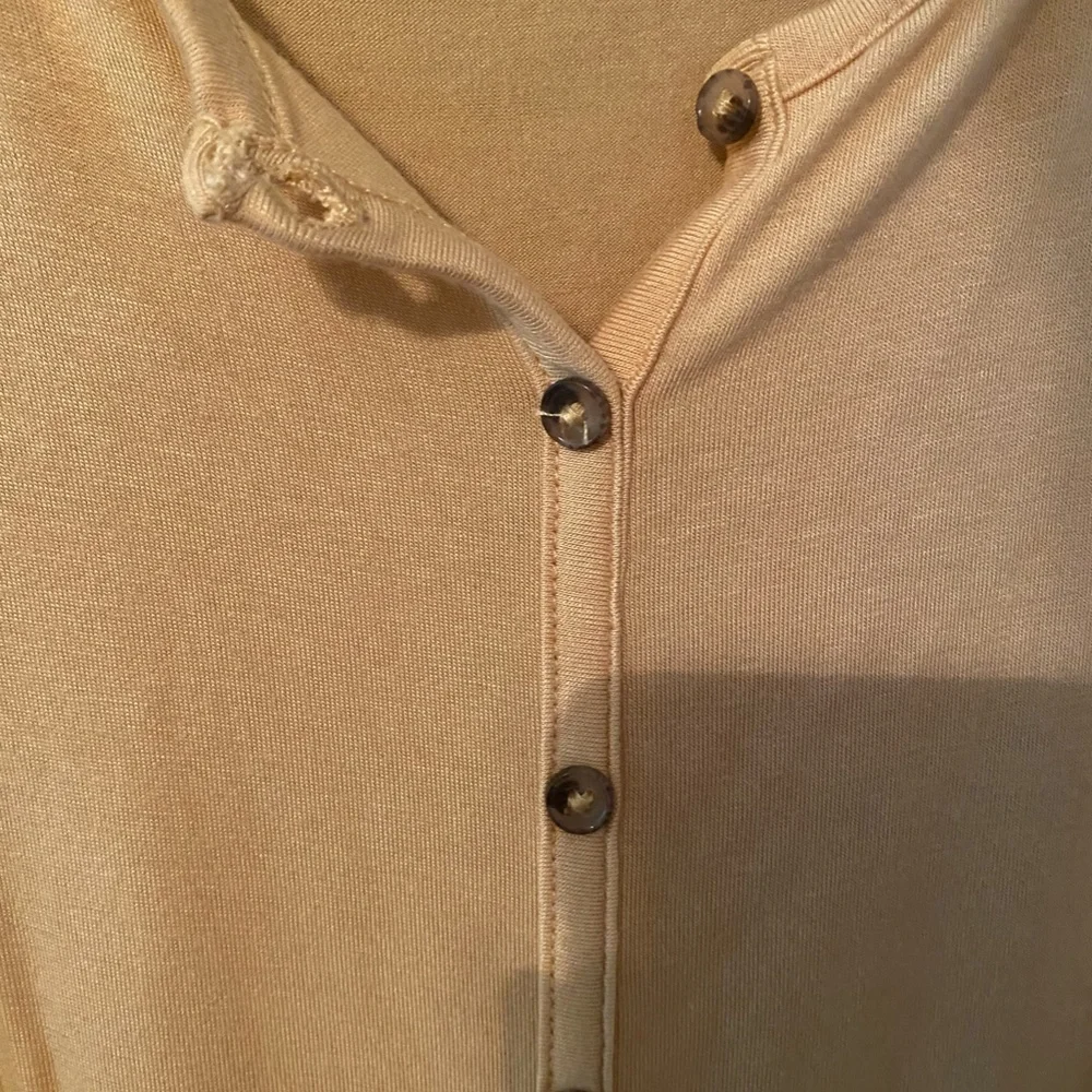Short Sleeve Ruffle Top - Picture 3 of 4